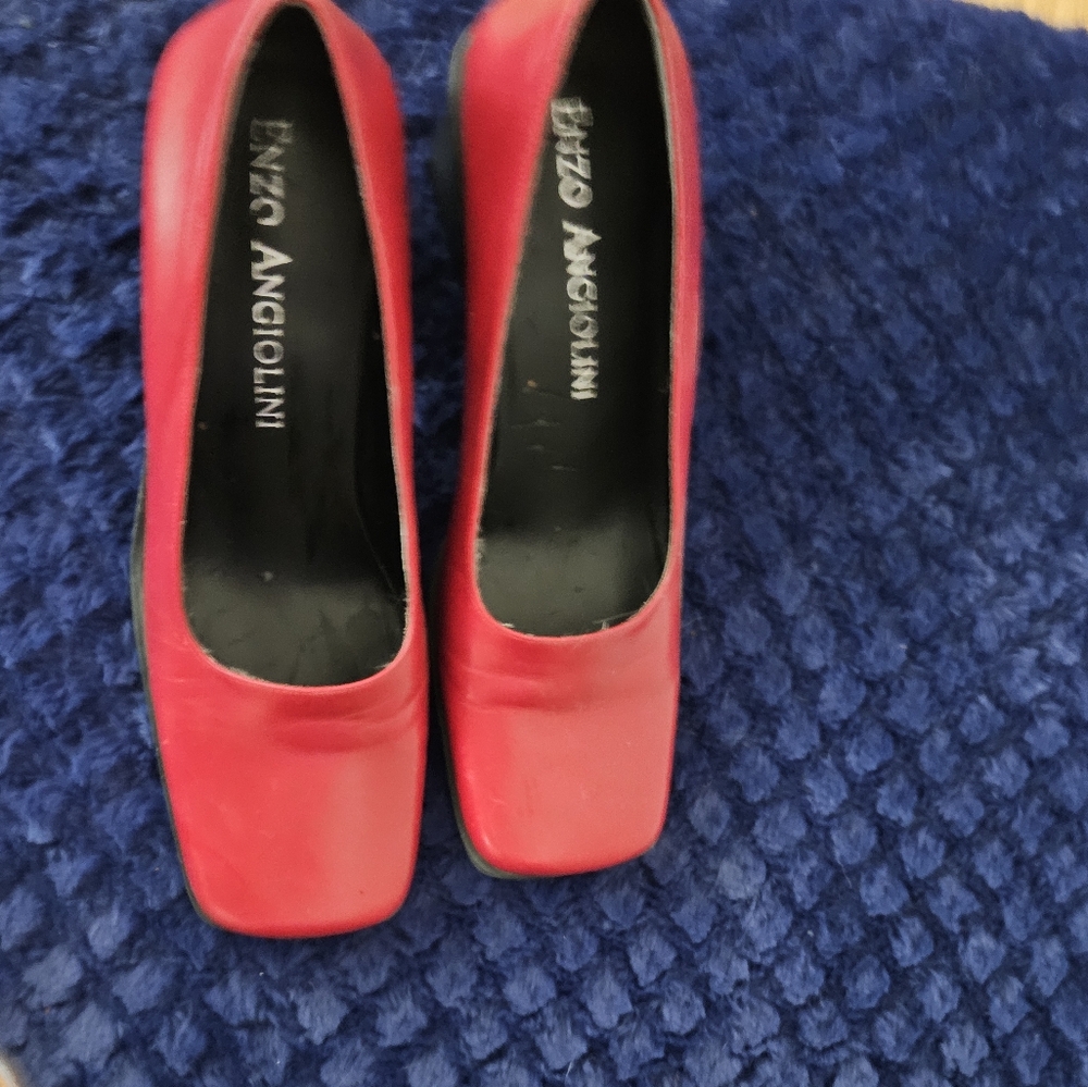 Enzo Angiolini